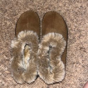 Magellan suede leather faux lining lounge shoes